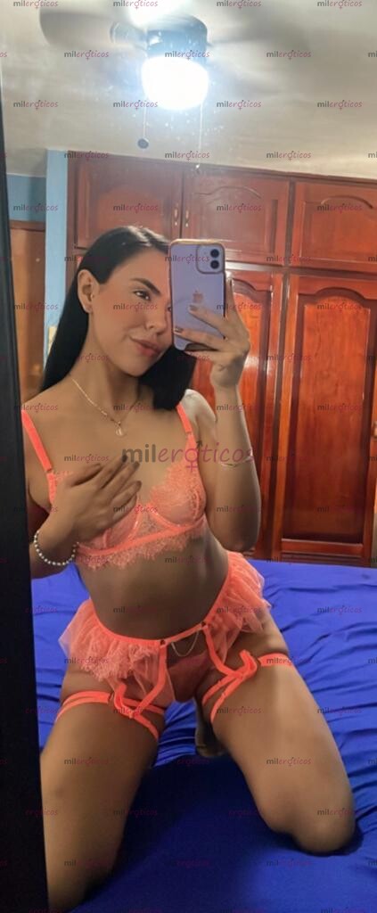 FOTOS DE VANEZZA LA PRINCESA DE OJITOS COQUETOS Y CUERPO DE BARBIE SUPER LINDA