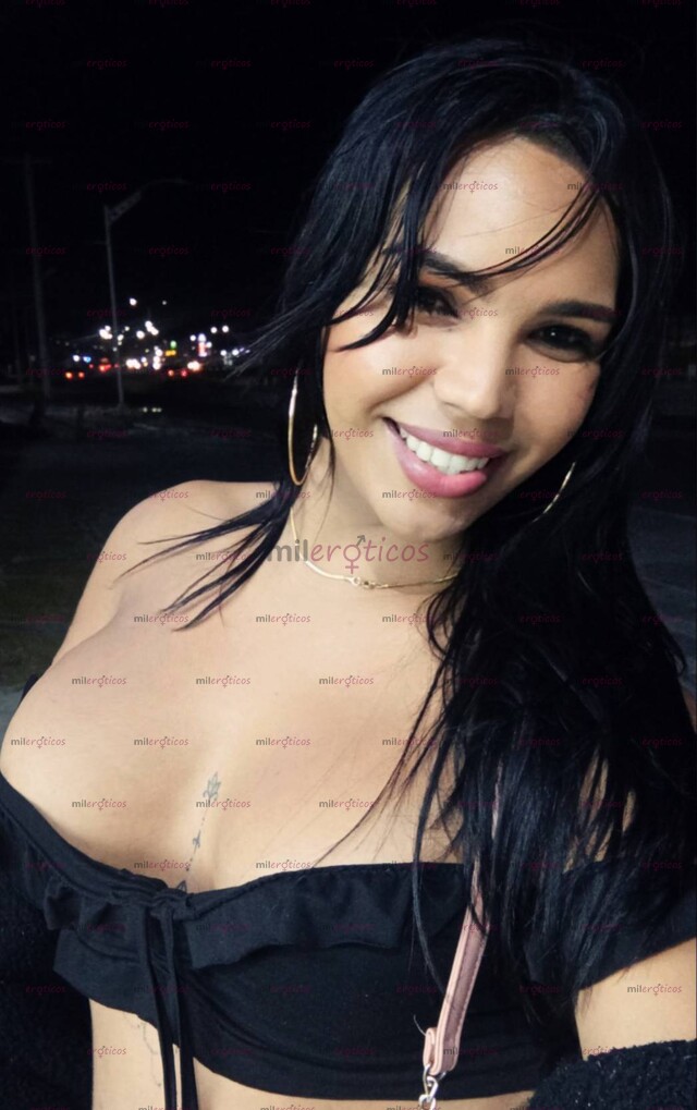 FOTOS DE CÓMO UN LUCERO CALLENDO EN TUS MANOS NATHALIA ROUS