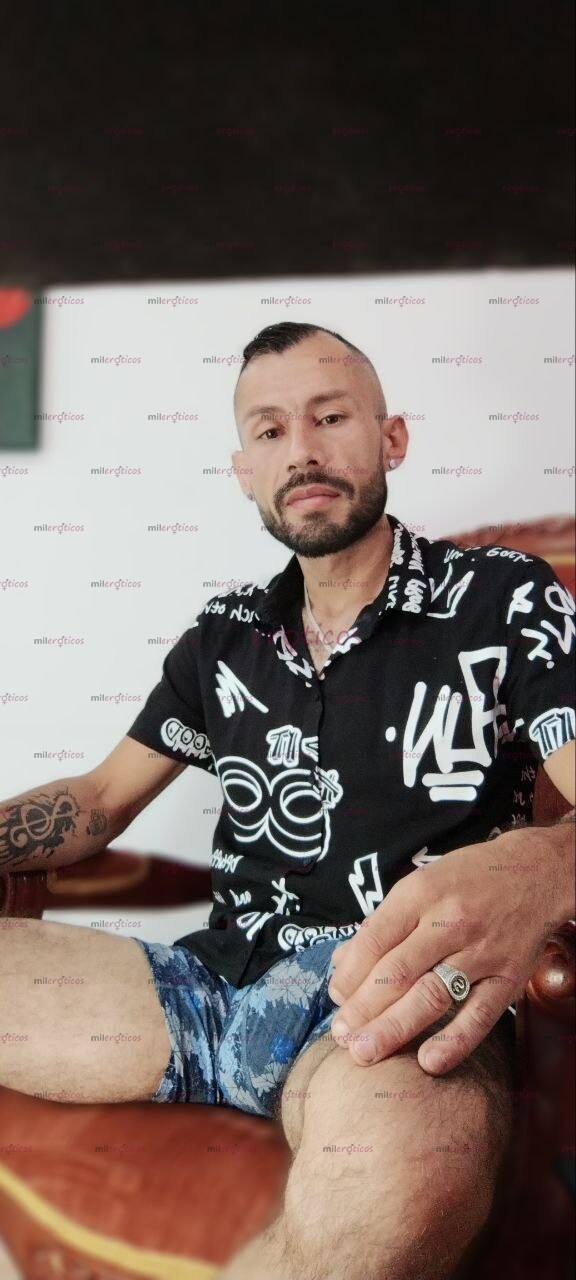 FOTOS DE MADURO SERIO (NACHO VIDAL COLOMBIANO). DISPONIBLE .