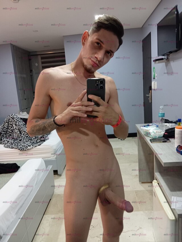 FOTOS DE HOLA CHICO NUEVO EN LA CIUDAD. ACTIVO CON BUENA VERGA