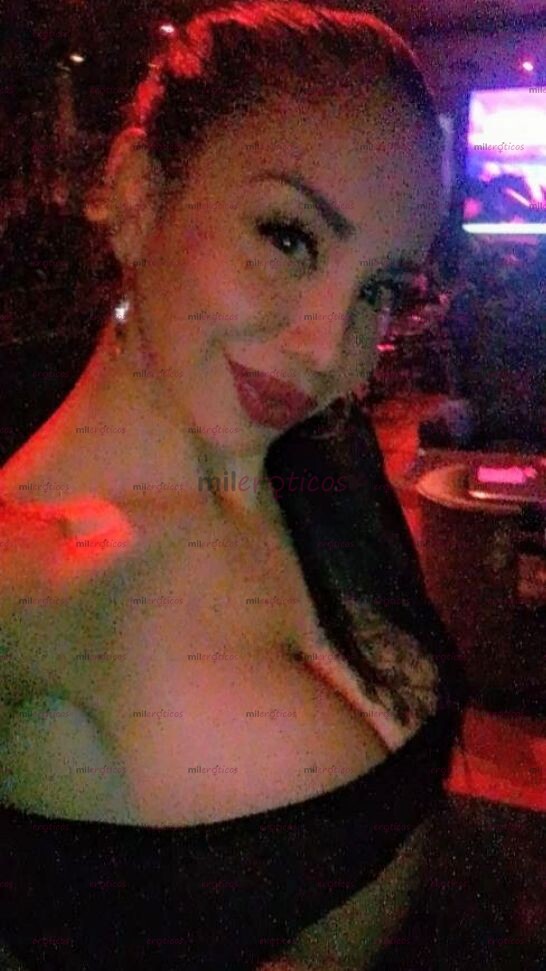 FOTOS DE HOLA AMOR SOY UNA CHICA MUY SEXY, CON IRRESISTIBLES CURVAS S.C.$400