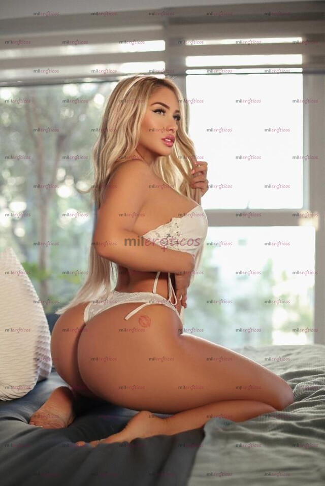 FOTOS DE RUBIA COMO MUÑECA LINDA OPERADA CARA DELICADA PRECIOSA MUY BUEN TRATO
