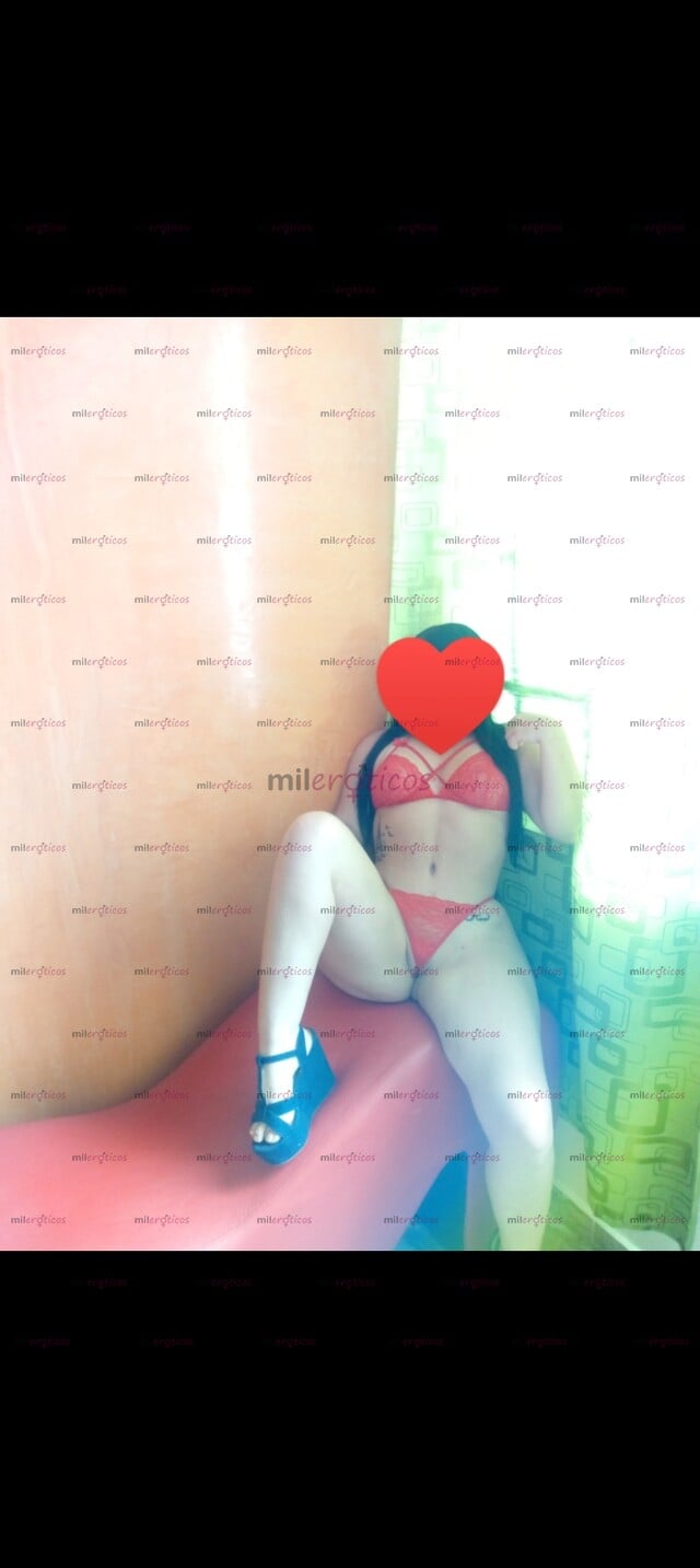FOTOS DE VEN MI AMOR SOY UNA PERRITA EN LA CAMA DISFRUTA CONMIGO