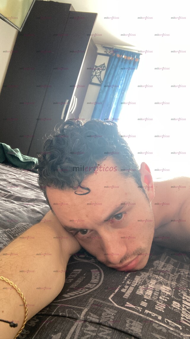 FOTOS DE MACHO CON VERGA DURA!! FULL ERECCION. TE COMPLACE TUS FETICHES