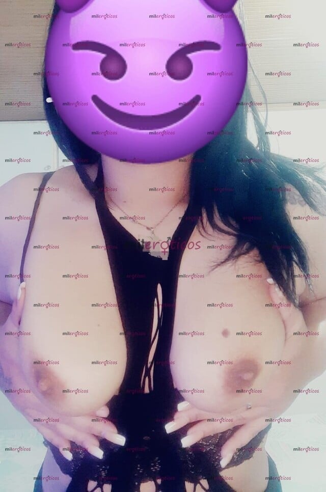 FOTOS DE CLAVAME DURO Y RICO PAPASITO, COGEME COMO A TI TE GUSTE PAPI