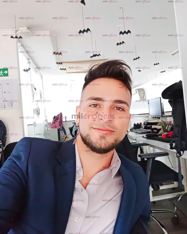 FOTOS DE HOMBRE EDCADO Y COMPLACIENTE PARA TÍ, POR PRIMERA VEZ EN LA CIUDAD 3024568128.