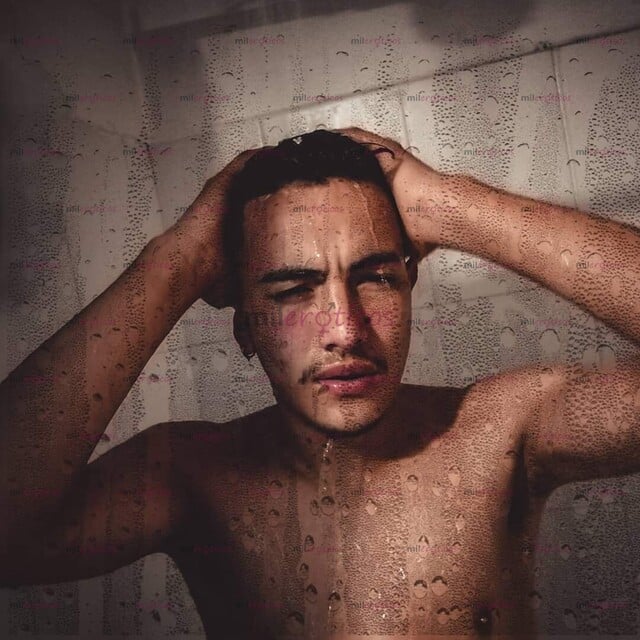 FOTOS DE SOY SNEIDER, SOY UNA PERSONA SERIA, DIVERTIDA, AUTÉNTICO