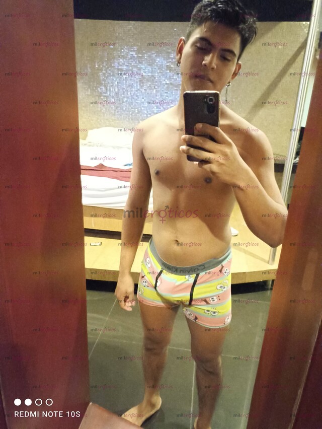 FOTOS DE CHICO JOVEN DE 20 AÑOS MUY CALIENTE LISTO PARA COMPLACERTE EN LO QUÉ NECESITES!!