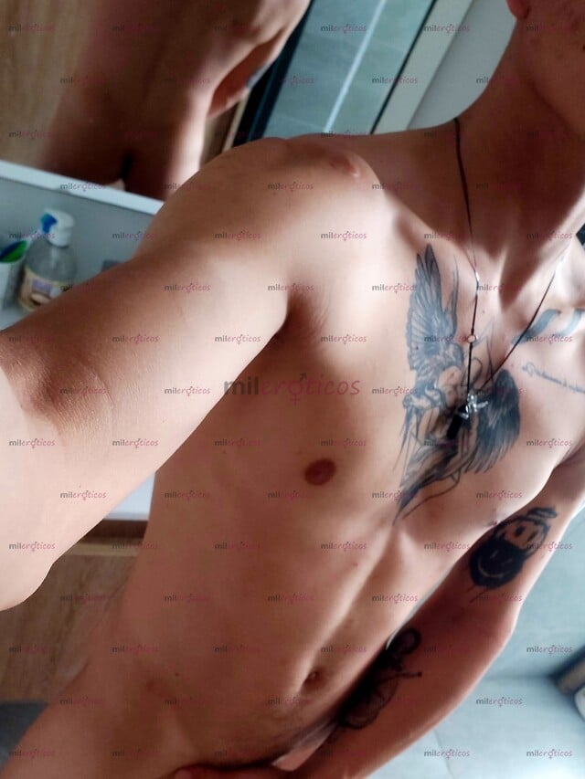 FOTOS DE CHICO MALO CON FETICHES Y FANTASÍAS POR CUMPLIR