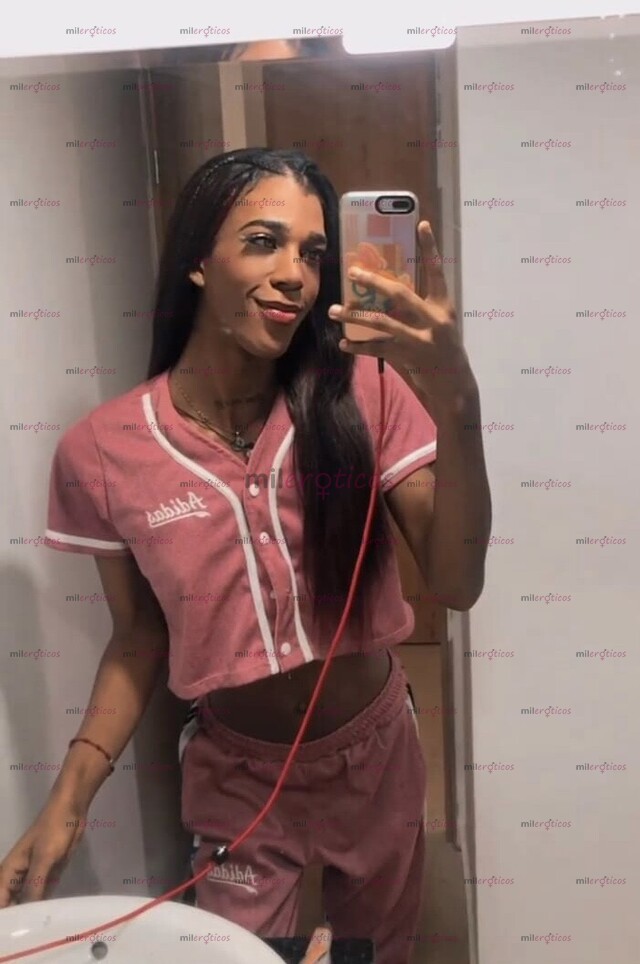 FOTOS DE CHICA TRANS VERGONA 23 CM CON SITIO EN UN APARTAMENTO PRIVADO VERSÁTIL