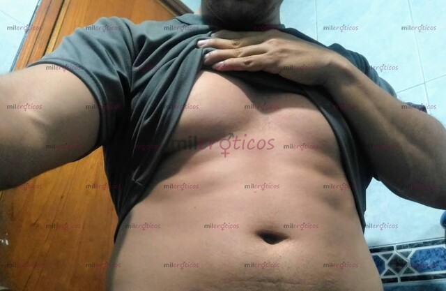 FOTOS DE HOMBRE BUSCA MUJER JOVEN QUE LE GUSTE EL SEXO SIN COMPROMISO