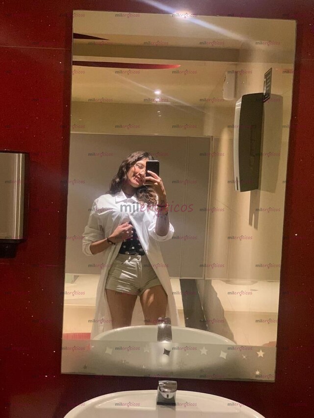 FOTOS DE SOY JOVEN Y UNIVERSITARIA. MASAJES PROFESIONALES. CUERPO D3LGADIT0000
