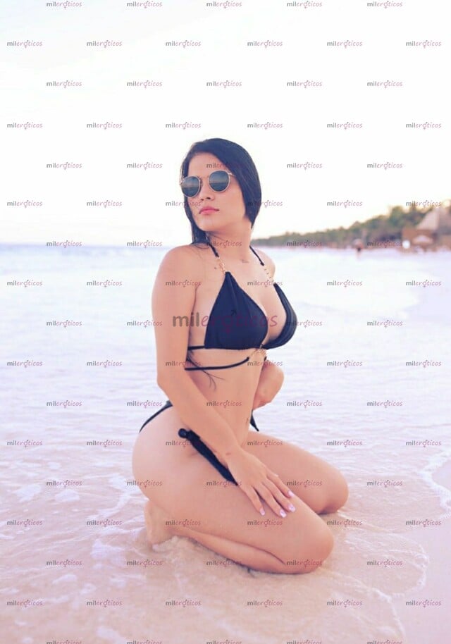 FOTOS DE ZOE 21 AÑITOS COLOMBIANA CARITA HERMOSA GOZAME TOMAME!!!!