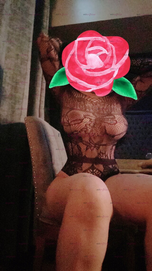 FOTOS DE AMOR SOY LA CHICA DE TUS SUEÑOS ELEGANTE COMPLACIENTE MUY RICA AMOR MÁRCAME PAPI