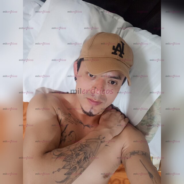 FOTOS DE CHAVO BISEXUAL DISPONIBLE PARA PASAR UN EXELENTE RATO