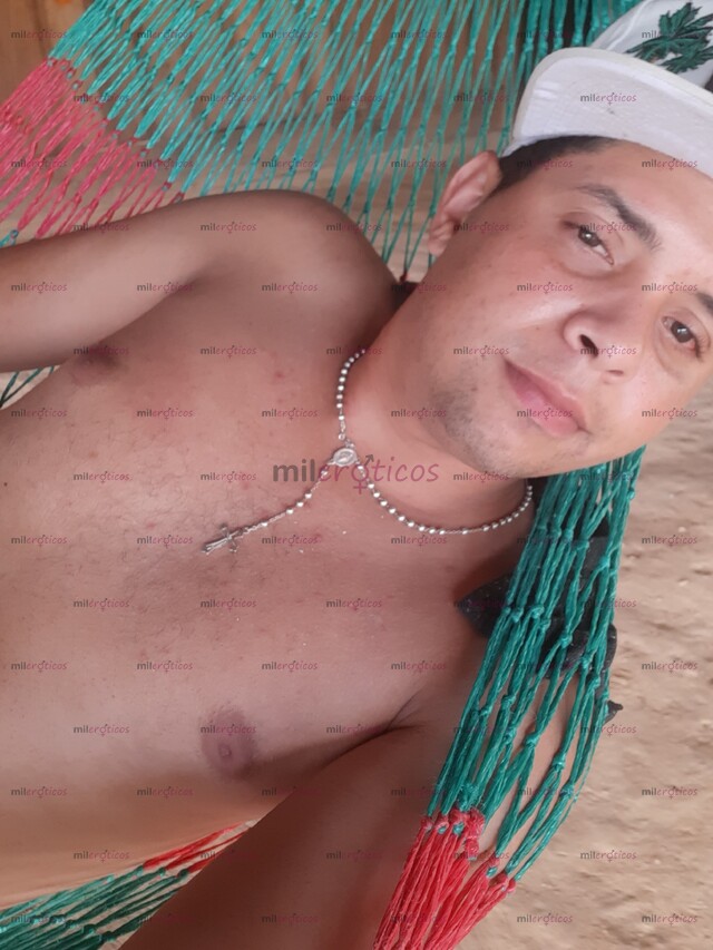 FOTOS DE HOLA SOY DANIEL VERGOM ARRECHO ALTO DE 165