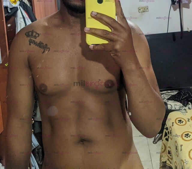 FOTOS DE NEGRO VERGON DISPONIBLE PARA MUJERES Y PAREJAS