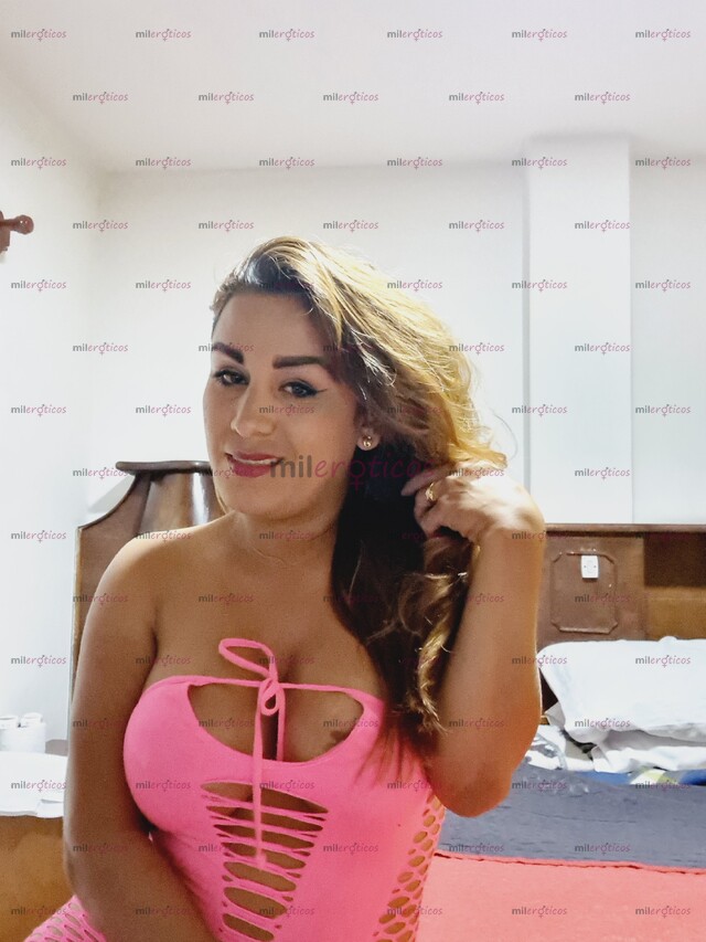 FOTOS DE LA SEXUAL DAYANITA UNICA CASANDO DE VER LO MISMO VEN POR MI