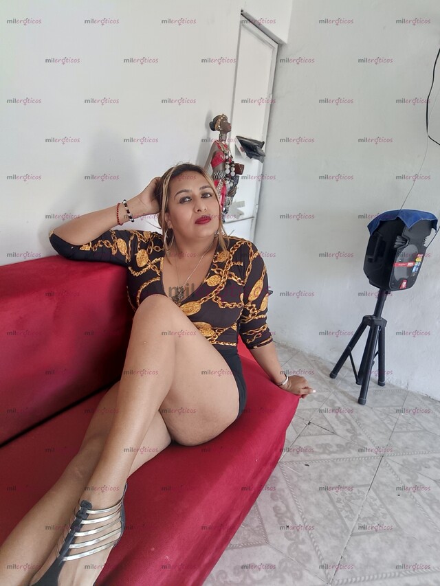 FOTOS DE SOY LA MEJOR PUTA MAMANDO VERGA CON MI RICA GARGANTA PROFUNDA Y MI RICO CULO