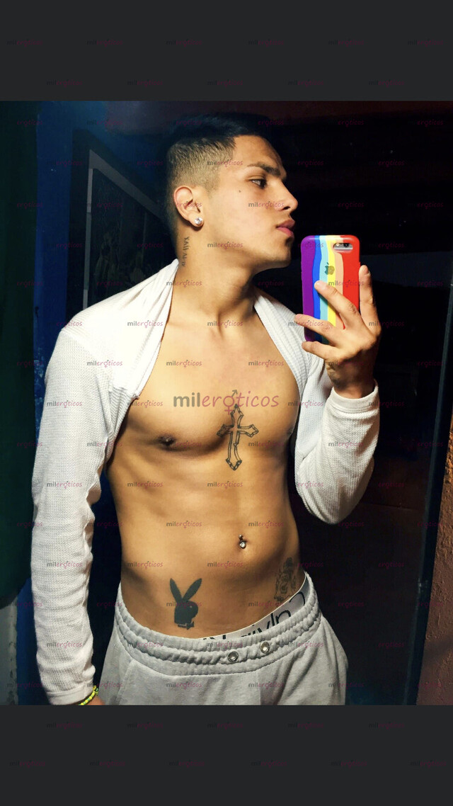 FOTOS DE JACK (JOVEN DE 19 EN BUSCA DE $$$$ A CAMBIO DE COMPAÑÍA)