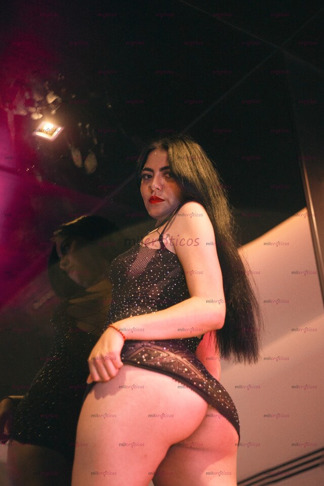 FOTOS DE HELLEN BONITA Y NALGONA DISPUESTA A NUEVAS EXPERIENCIAS Y DESEOS