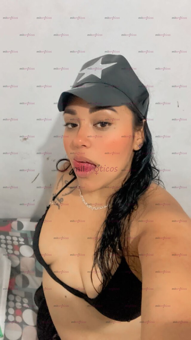 FOTOS DE HOLA SOY UNA BELLA CHICA QUE EXPERIMENTA CON SU AMIGA , HOLA!