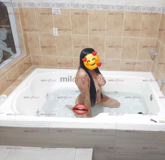 FOTOS DE FLACA PELI NEGRA CARITA LINDA SEXY CALIENTE CON GANAS DE MUCHO SEXO