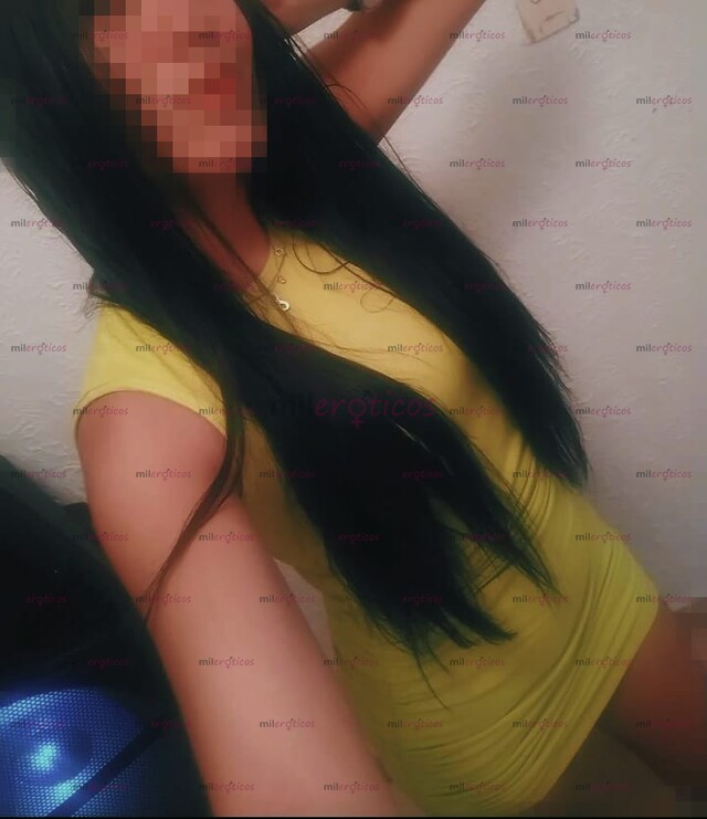 FOTOS DE LA MÁS APRETADITA DE LA ZONA, NALGUEAME MIENTRAS ME LA METES