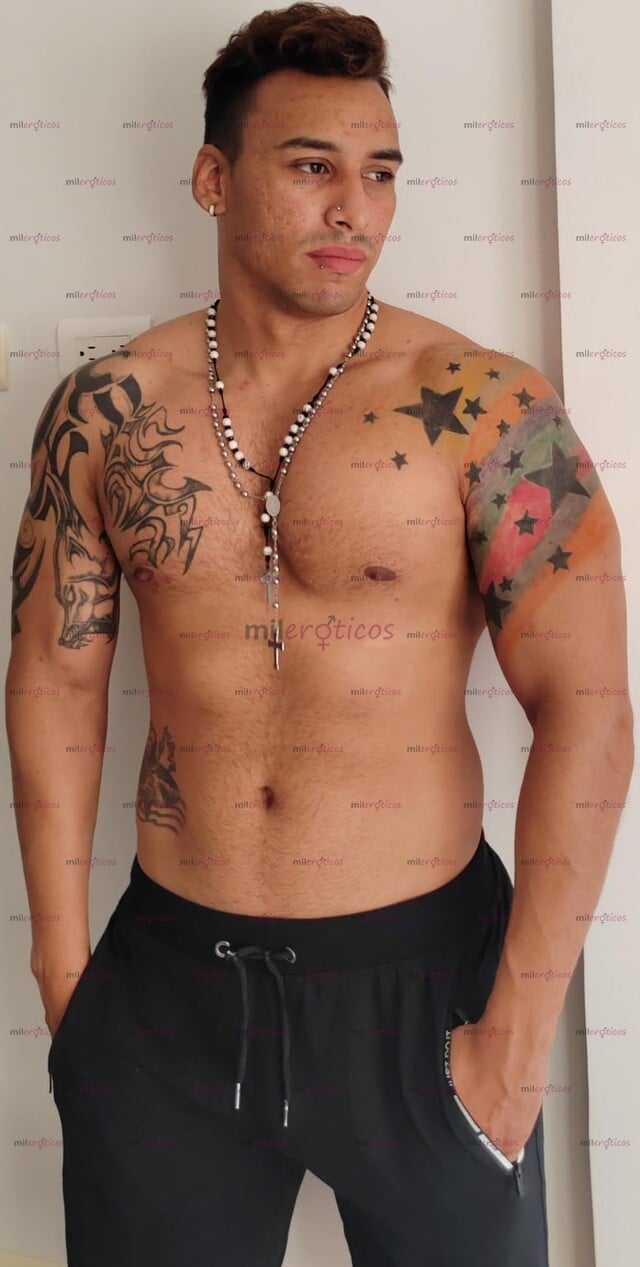 FOTOS DE CHICO MORENO MORBOSO, VERGÓN ATRACTIVO CUERPO FITNESS. RECIÉN LLEGADO