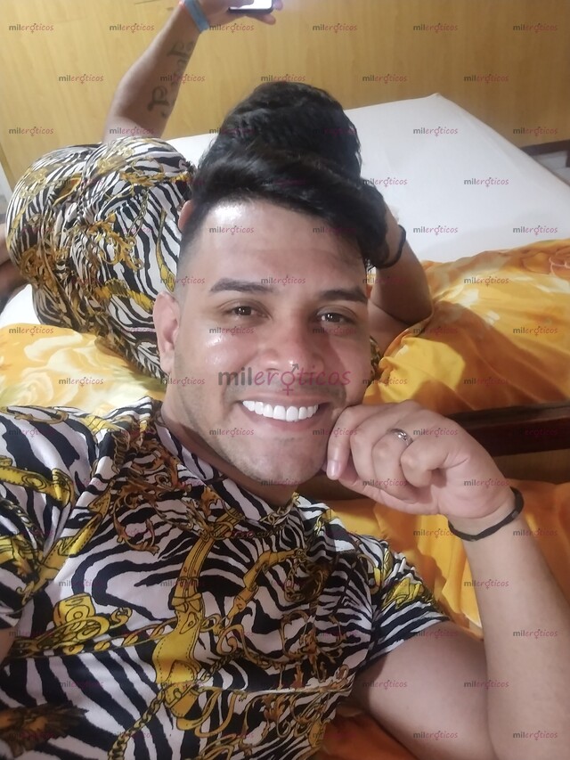 FOTOS DE CHICO VERSATIL CONPLACIENTE AGUANTADOR DIVERTIDO AMIGABLE