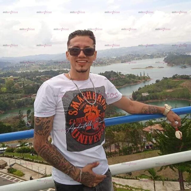 FOTOS DE SOY UN CHICO DELGADO DISPUESTO A COMPLACER TODOS TUS DESEOS Y FANTASIAS