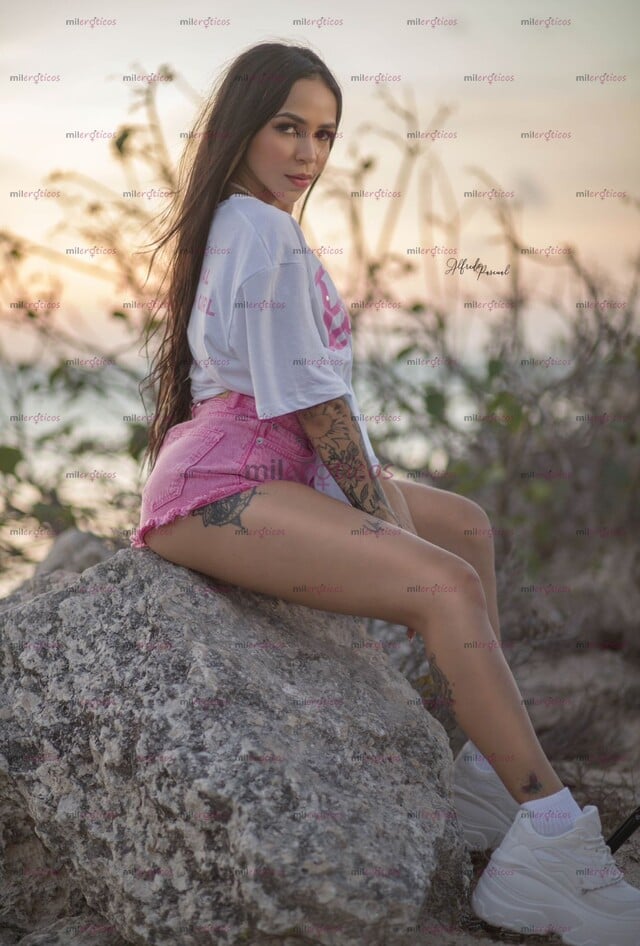 FOTOS DE TENGO 19 AÑOS SOY JOVEN NATURALITA ESTOY DISPONIBLE