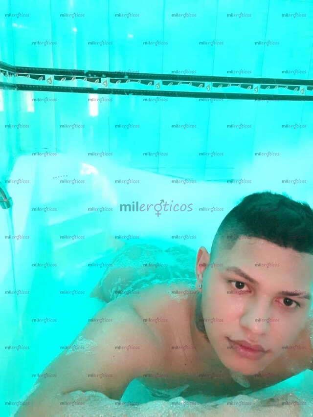 FOTOS DE HERMOSO CULO GRANDE MASAJISTA CHUPADOR DISCRETO. LLEGO PARA COMPLACERTE