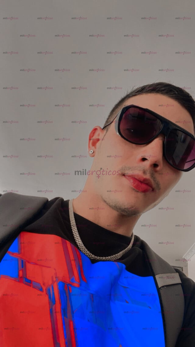 FOTOS DE DANIEL VERGON ARRECHO DE PASO SERVICIO A DOMICILIO O HOTEL