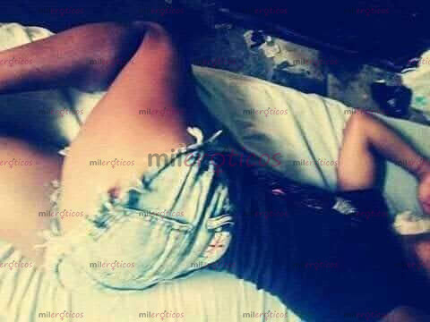 FOTOS DE SOY ANDRES CON GANAS DE MUCHO SEXO SOY VERSATIL