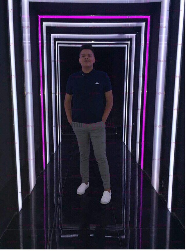 FOTOS DE USAME CUANTAS VECES QUIERAS, CHAVITO COGELON!!