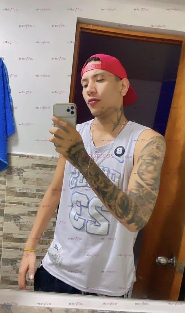 FOTOS DE MORENO EXÓTICO CON GRAN VERGA DE 23CM! DE VUELTA EN NEIVA , HÁBLAME YA