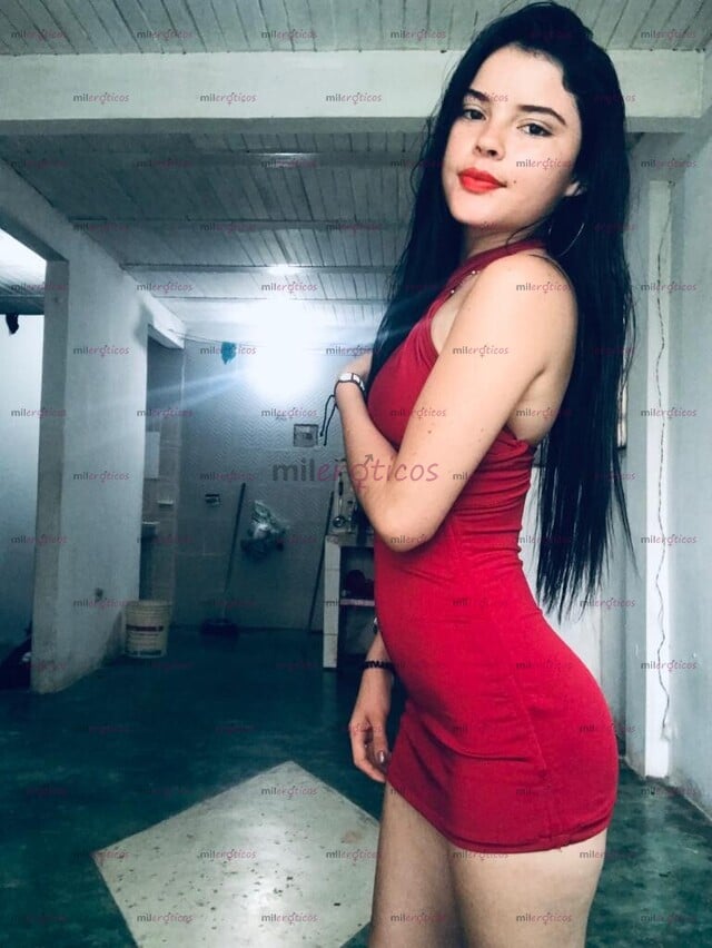FOTOS DE MI NOMBRE ES LUNA UNA FLACA RICA PARA CONPLACERTE UNA NIÑA MUY RICA