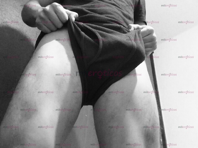 FOTOS DE JOVEN, PULCRO Y PROFESIONAL, 25 AÑOS. 20CM