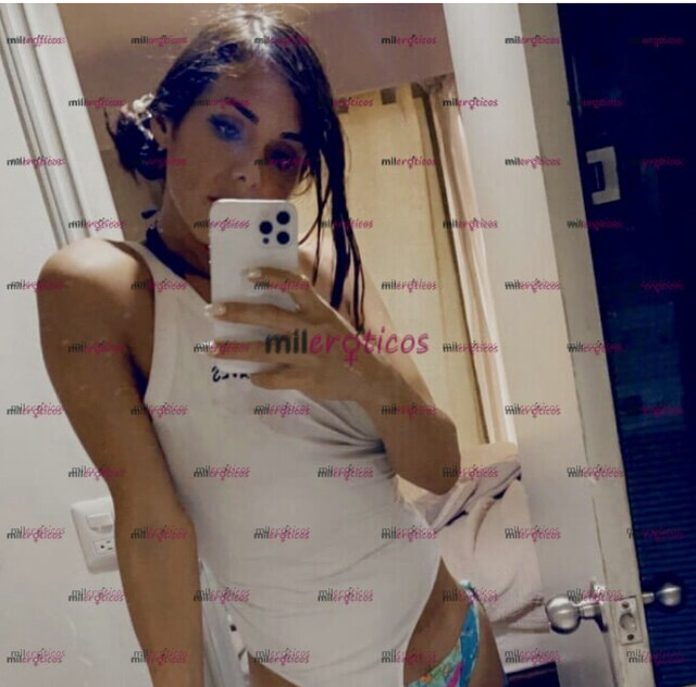 FOTOS DE BONJOUR, JE M