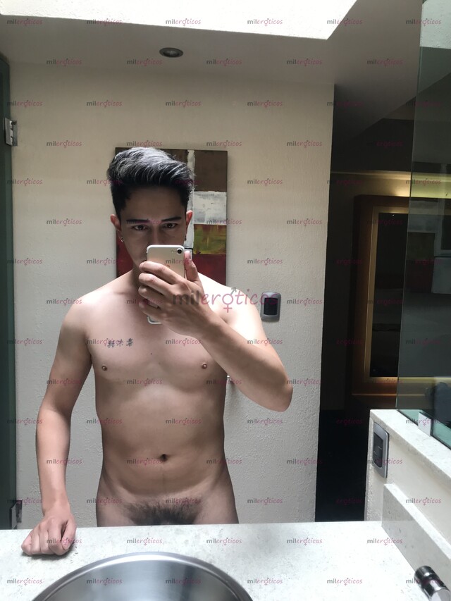 FOTOS DE GIIO! GUAPO TWINK, VERS MAS PASIVO, MUY COMPLACIENTE!!