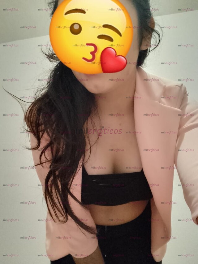 FOTOS DE HERMOSA CHICA DE 23 AÑOS Y CON EXCELENTE TARTO