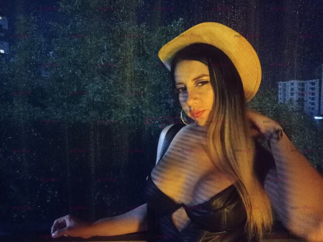 FOTOS DE DE NUEVO EN TU CIUDAD, MÁS COMPLACIENTE Y ARRECHITA CON SITIO RESERVADO