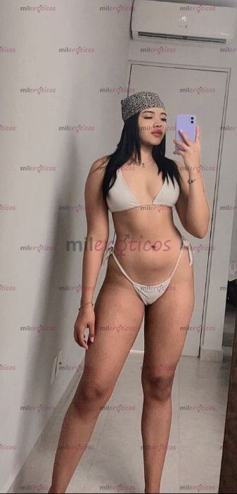 FOTOS DE HERMOSA LATINA QUE TE DELEITARA CON SUS RICOS MOVIMIENTOS