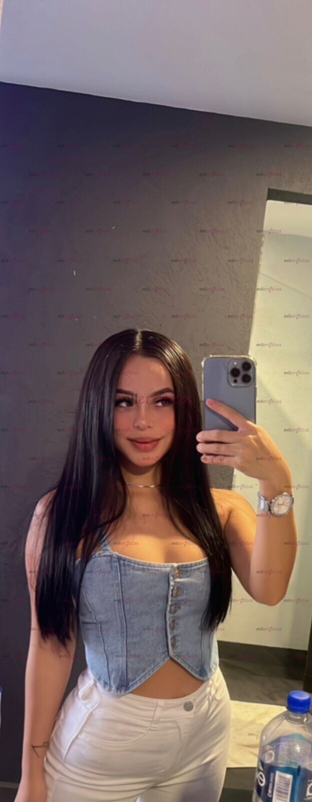 FOTOS DE JULIA LA CHICA MÁS CALIENTE Y CONPLASIENTE CON LUGAR