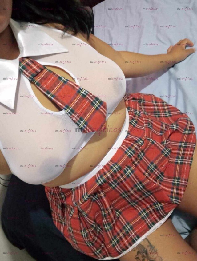 FOTOS DE LINDA Y SEXY MORENITA QUE TE QUIERE COMPLACER CHERLYN 23 AÑITOS