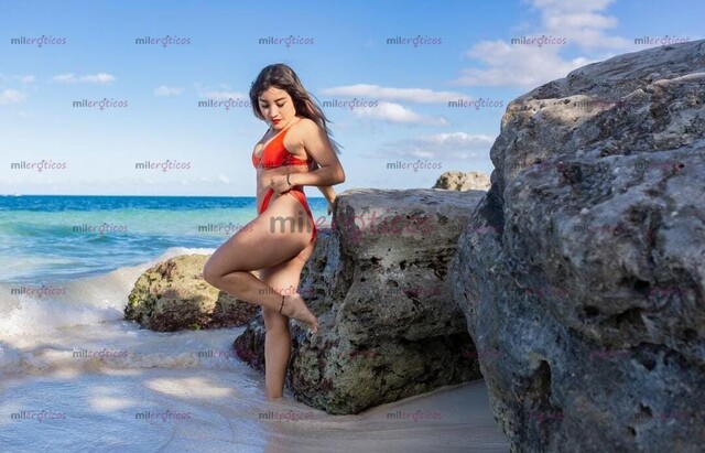 FOTOS DE PEQUEÑA BEBECITA CON UNA VAGINA APRETADITA