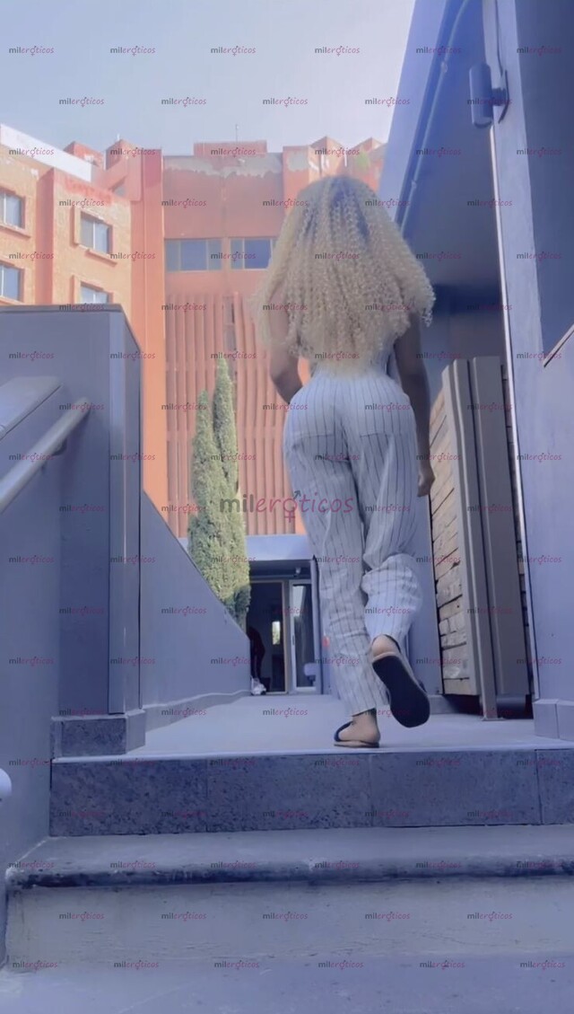 FOTOS DE NALGONA RICA!! DISPONIBLE PARA COMPLACERTE