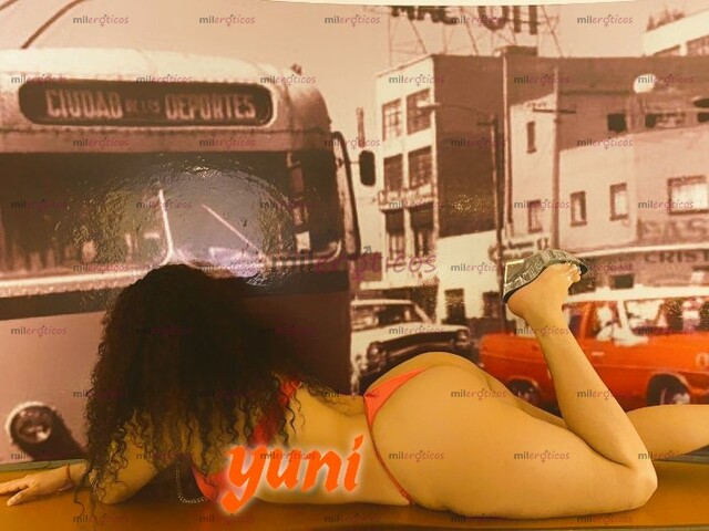 FOTOS DE YUNI ESQUIXITA Y SENSUAL HOY PROMOCIÓN VEN Y DAME RICO LECHITA