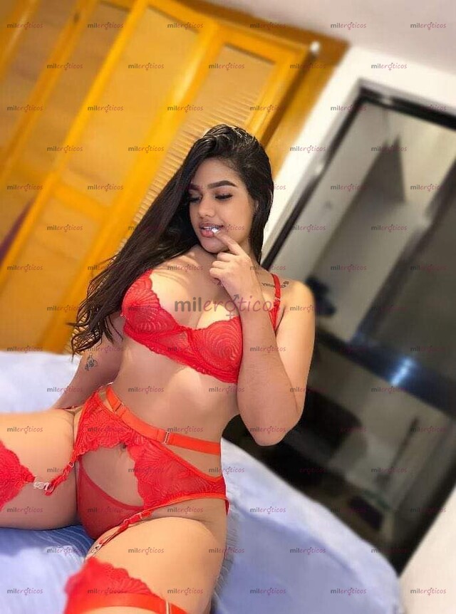 FOTOS DE ANDREA MODELO VIP JOVEN FLAQUITA Y SEXY A TU DISPONIBILIDAD.
